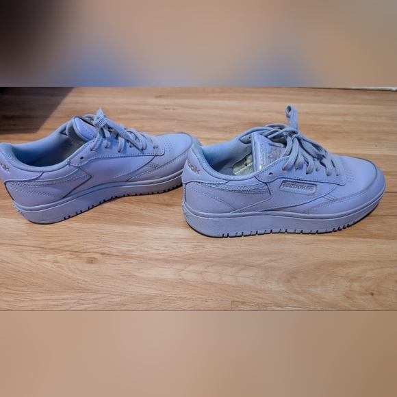 Cardi b Reebok club c size 9 - Picture 5 of 8